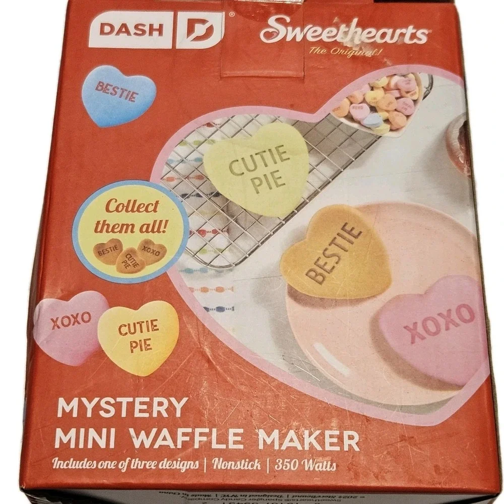 Dash Sweethearts Mystery Mini Waffle Maker‎ New Valentine's Day Gift